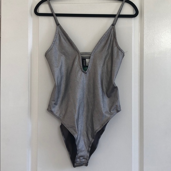 H&M Tops - H&M Bodysuit